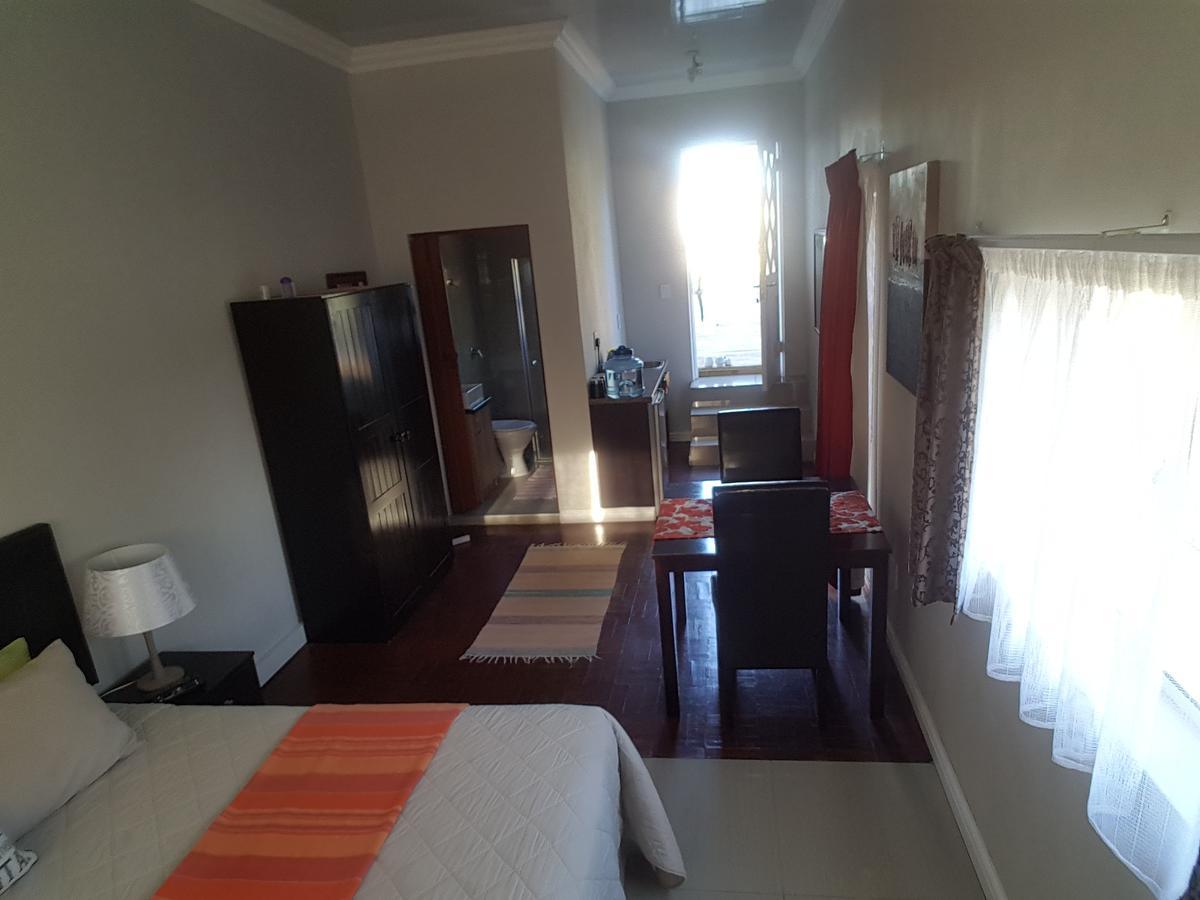 Beachway Guesthouse Port Elizabeth Kültér fotó