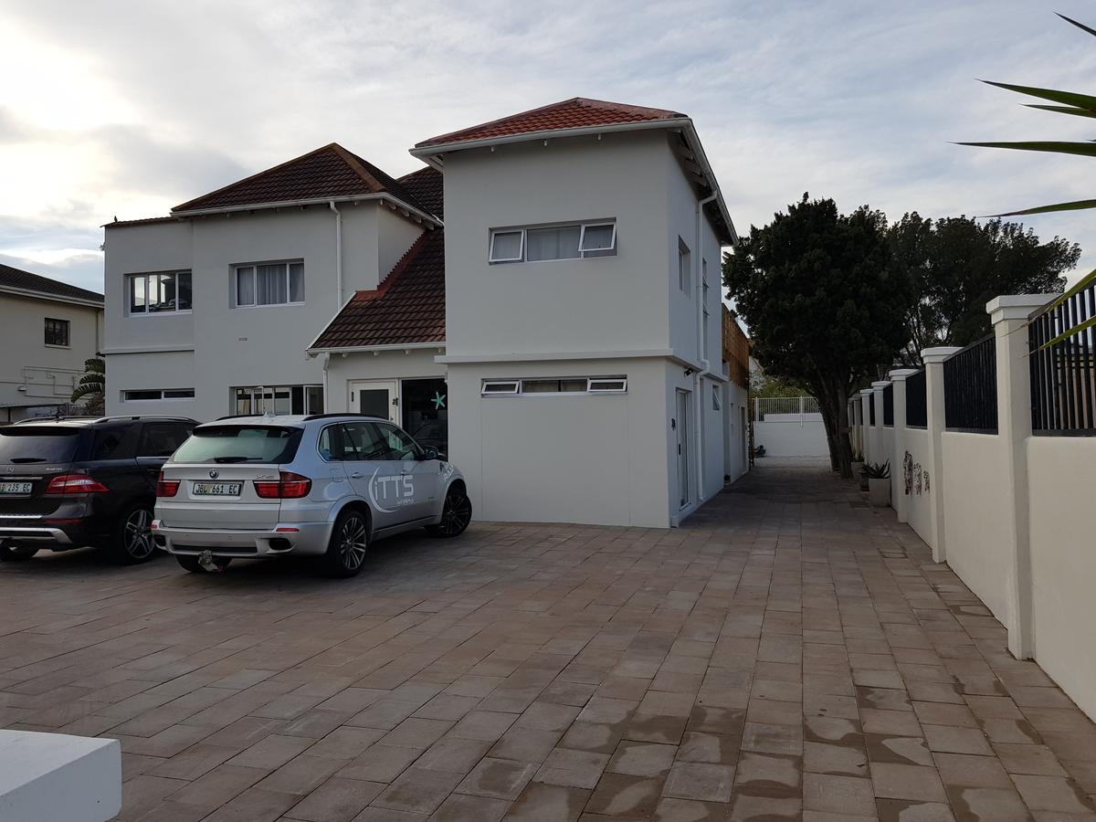 Beachway Guesthouse Port Elizabeth Kültér fotó